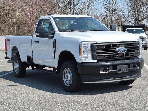 Oxford White 2026 Ford F-250 XL