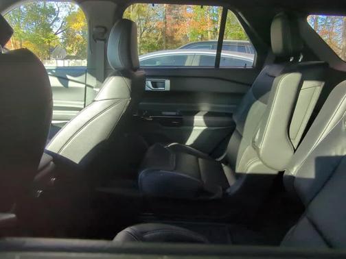 2024 Ford Explorer ST