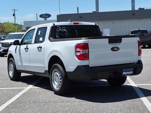 Oxford White 2026 Ford Maverick XL