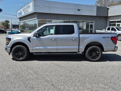 Iconic Silver Metallic 2026 Ford F-150 XLT