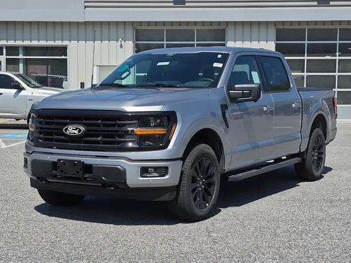 Iconic Silver Metallic 2026 Ford F-150 XLT