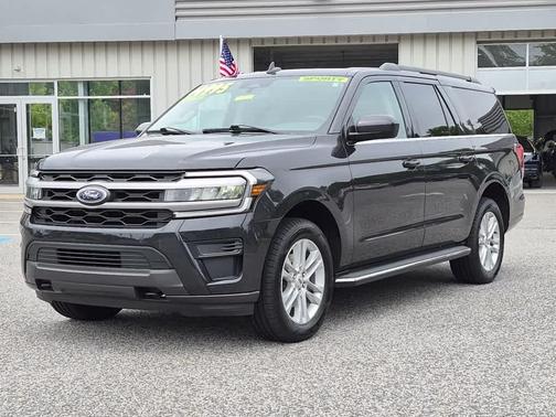 Dark 2022 Ford Expedition Max XLT