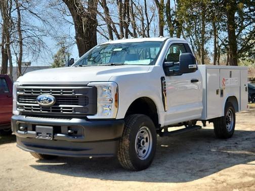 2025 Ford F-250 XL