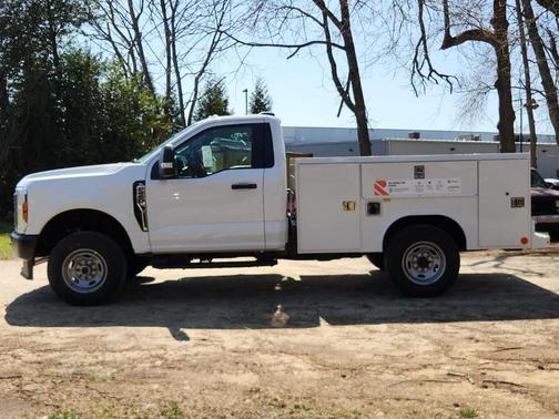 2025 Ford F-250 XL