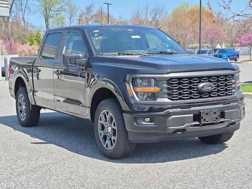 Agate Black Metallic 2026 Ford F-150 STX