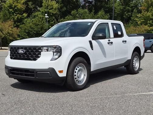 Oxford White 2026 Ford Maverick XL