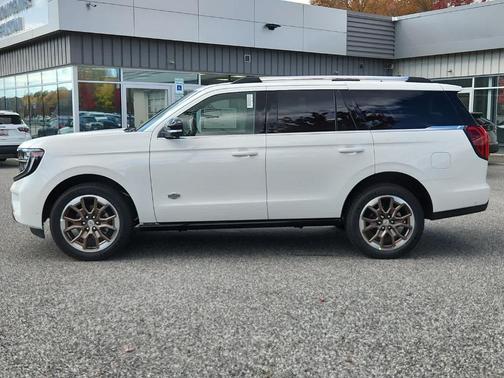 2025 Ford Expedition King Ranch