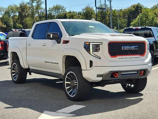 2022 GMC Sierra 1500 AT4