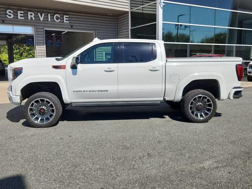 2022 GMC Sierra 1500 AT4