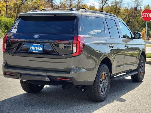 2025 Ford Expedition Tremor