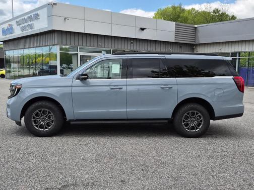 Glacier Gray 2026 Ford Expedition Max Active