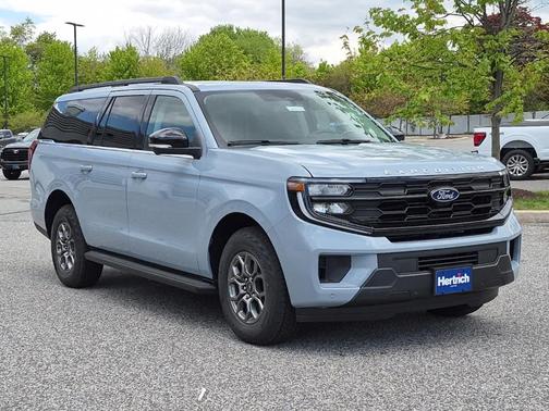 Glacier Gray 2026 Ford Expedition Max Active
