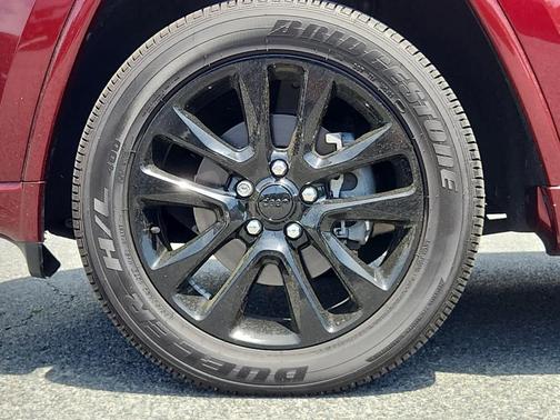 2020 Jeep Grand Cherokee Altitude