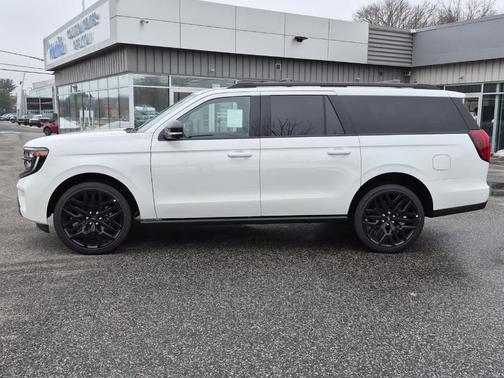 2026 Ford Expedition Active