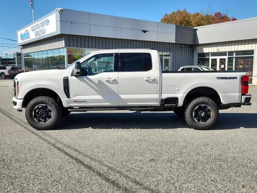 2026 Ford F-350 Platinum