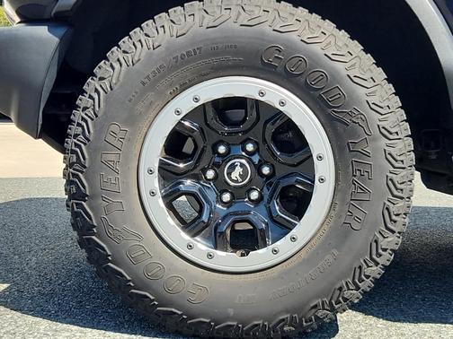 2021 Ford Bronco Outer Banks