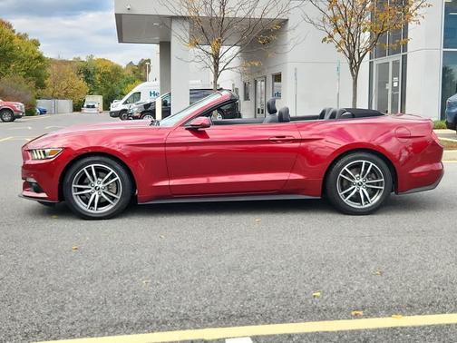 2016 Ford Mustang EcoBoost Premium