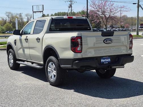 Desert Sand 2026 Ford Ranger XL