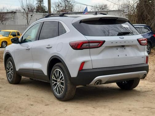 2025 Ford Escape PHEV