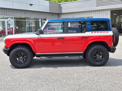 Oxford White 2026 Ford Bronco Stroppe Edition
