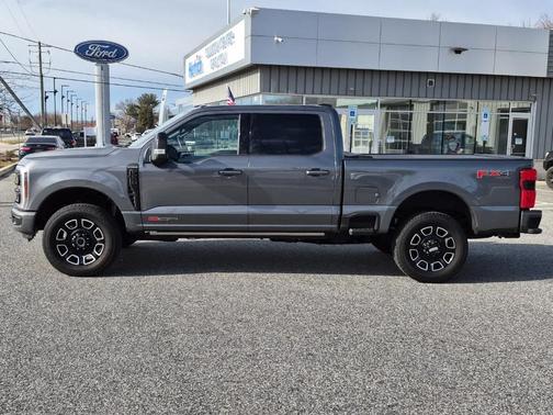 2025 Ford F-250 Platinum