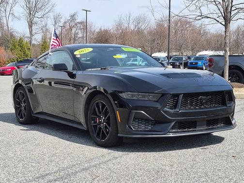 2025 Ford Mustang GT Premium