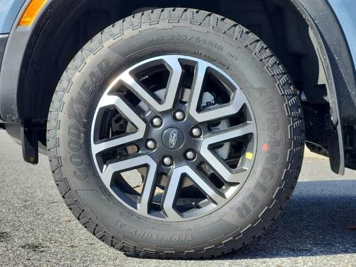 2025 Ford Ranger Lariat