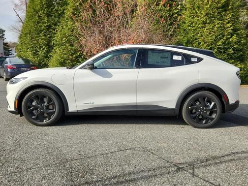 2024 Ford Mustang Mach-E Select