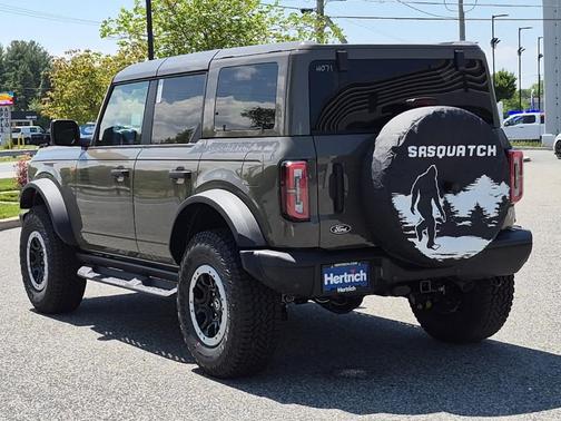 Gray 2026 Ford Bronco Badlands
