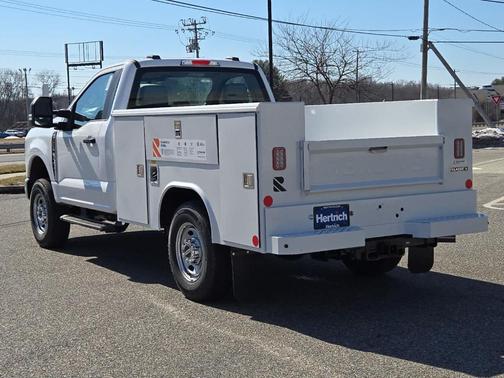Oxford White 2026 Ford F-250 XL
