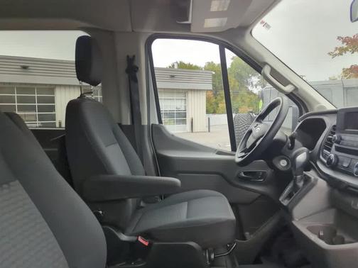 2020 Ford Transit-350 XL