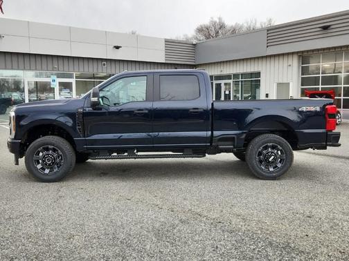 2025 Ford F-250 XL