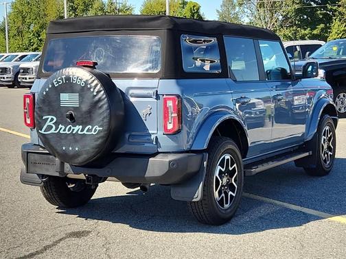 2023 Ford Bronco Outer Banks