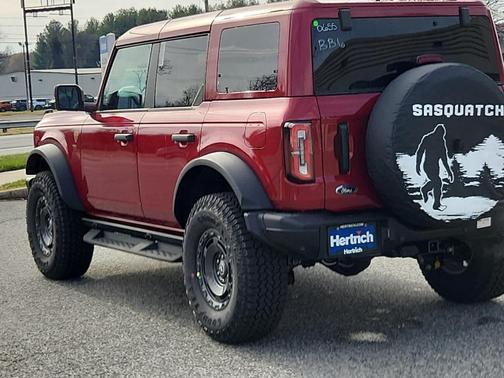 2025 Ford Bronco Badlands