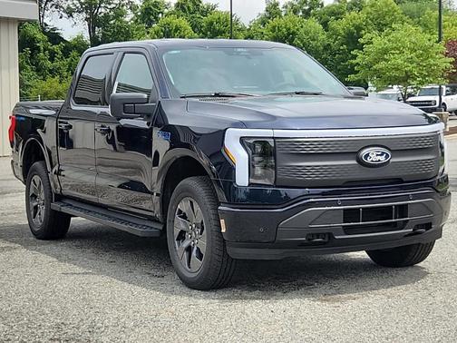 2025 Ford F-150 Lightning Flash
