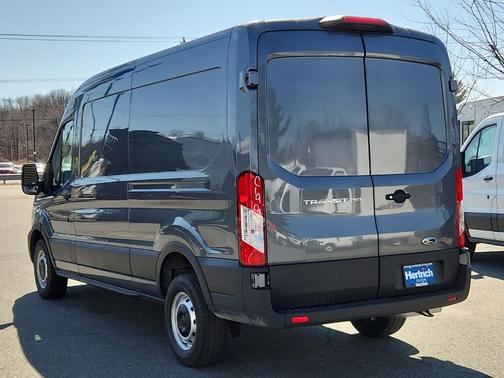2025 Ford Transit-250 148 WB Medium Roof Cargo