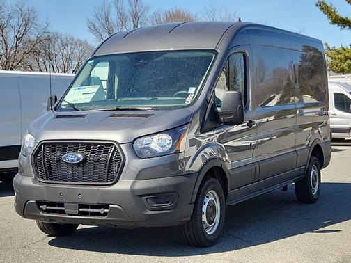 2025 Ford Transit-250 148 WB Medium Roof Cargo