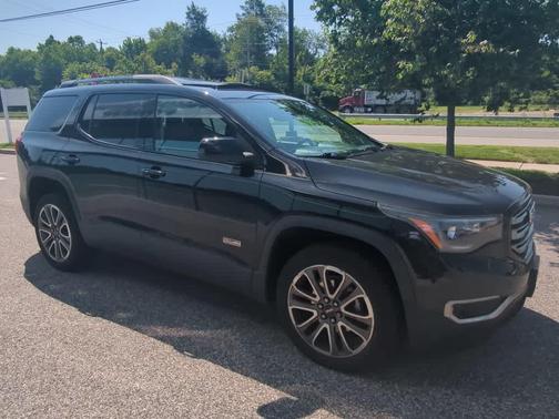 2019 GMC Acadia SLT-1