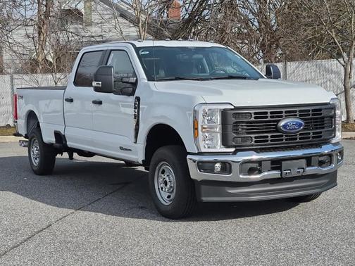 Oxford White 2026 Ford F-250 XL