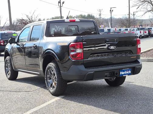 Shadow Black 2026 Ford Maverick Tremor