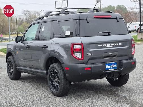 Carbonized Gray Metallic 2026 Ford Bronco Sport Badlands
