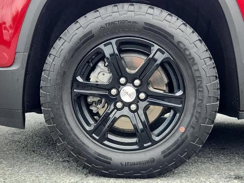 2022 GMC Acadia AT4