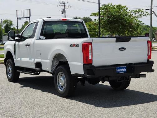2025 Ford F-250 XL