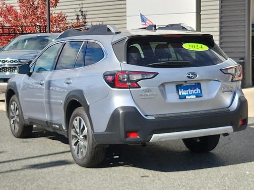 2024 Subaru Outback Touring XT