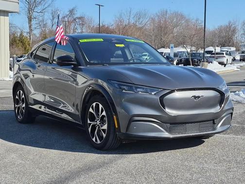 2021 Ford Mustang Mach-E Premium