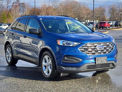 2020 Ford Edge SE