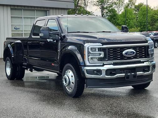 2025 Ford F-450 Lariat