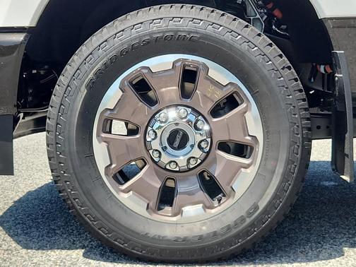2025 Ford F-350 King Ranch