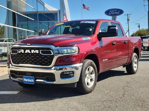 2025 RAM 1500 Big Horn/Lone Star