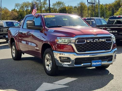 2025 RAM 1500 Big Horn/Lone Star